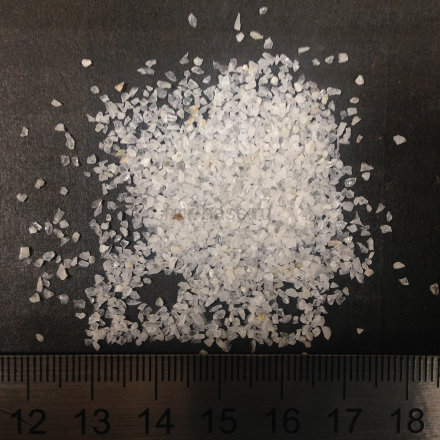 Песок кварцевый дроблённый белый 0,5-1мм